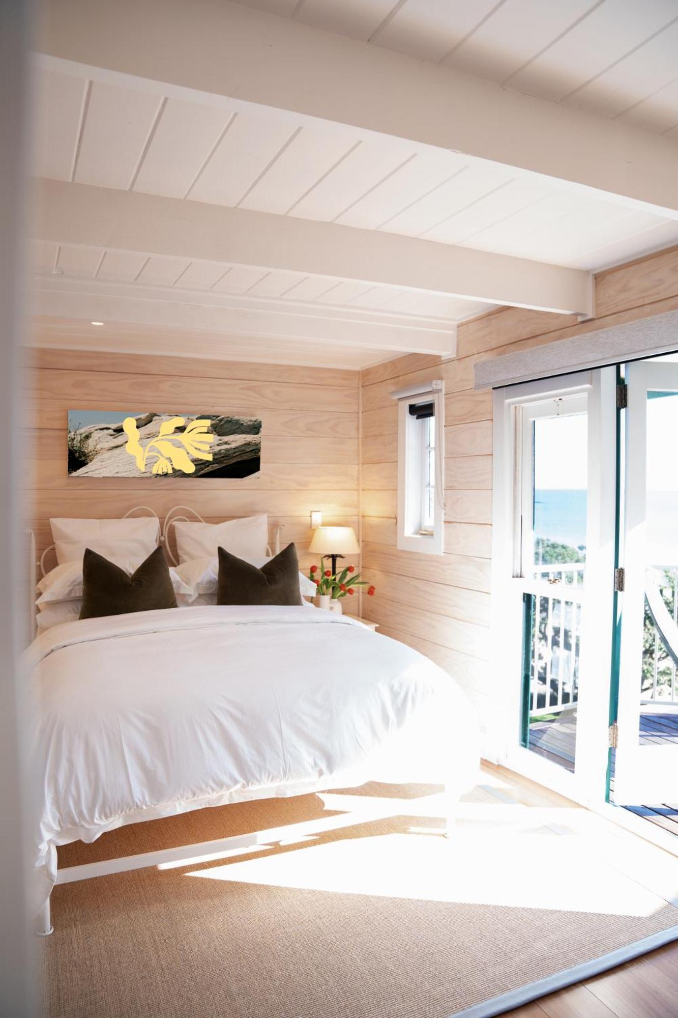 Sunlit Bay Villas Coopers Beach Exterior photo